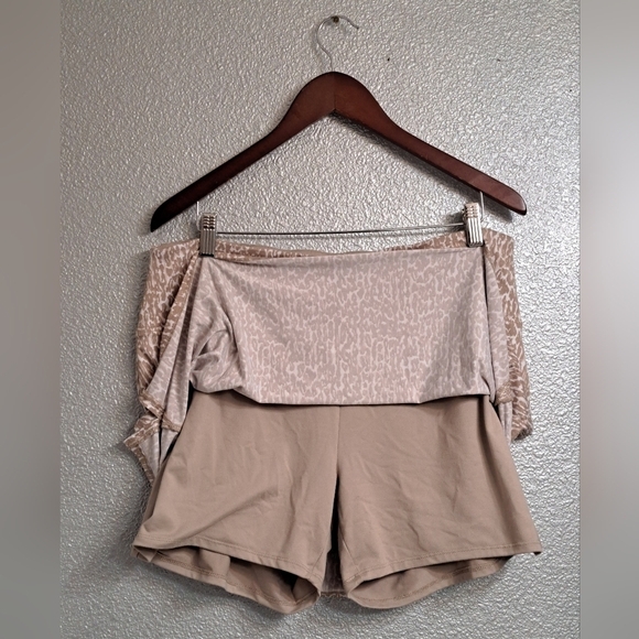 Soybu Women's Athletic/Golf/Tennis Skirt With Shorts  Size S - Picture 4 of 5